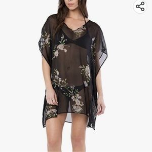O'Neill Women's Floral Swimsuit Coverup (Black)